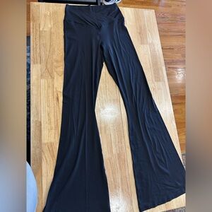 Aerie Black Wide-Leg Women's Pants